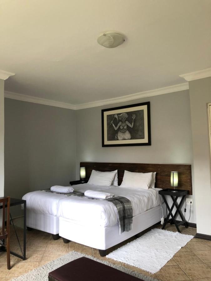 Blue Crane Guesthouse Масеру Екстериор снимка