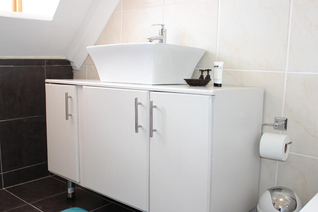 Blue Crane Guesthouse Масеру Стая снимка